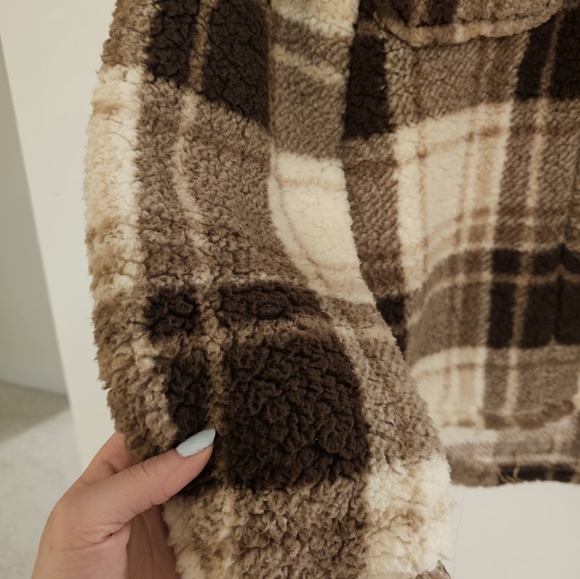 Plaid Sherpa Jacket - Picture 1 of 3